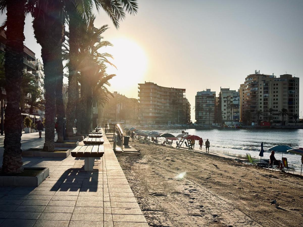 Playa Del Cura, 2 Min Zum Strand, Zentral, Kostenlos Parken Torrevieja Eksteriør billede